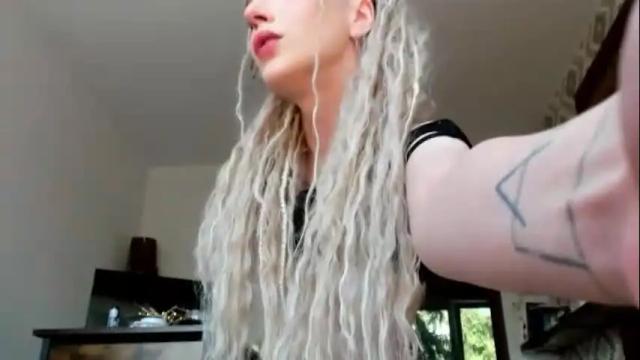 Image 10 of positivevibess Stream on Chaturbate on 2 months ago