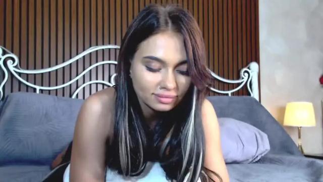 Image 12 of poulinn Stream on Chaturbate on 14 months ago