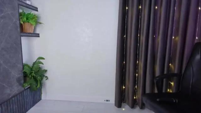 Image 10 of poulinn Stream on Chaturbate on 14 months ago