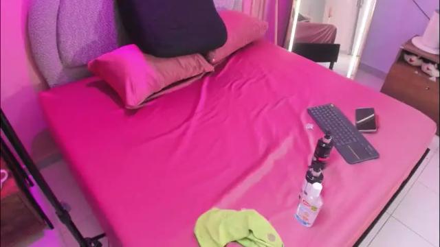 Image 7 of powder__ Stream on Chaturbate on 27 days ago