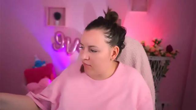 Image 8 of powerofboobs Stream on Chaturbate on 13 months ago