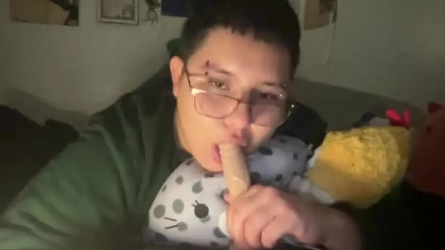 Image 3 of pputito Stream on Chaturbate on 16 months ago