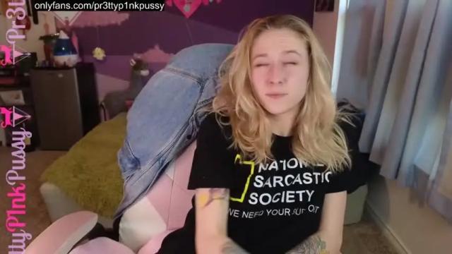 Image 4 of pr3ttyp1nkpussy Stream on Chaturbate on 14 months ago