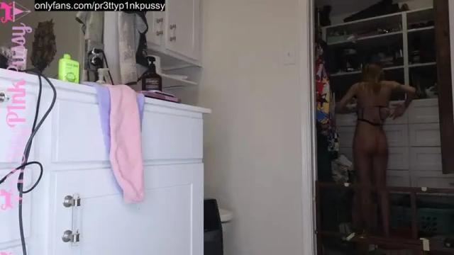 Image 6 of pr3ttyp1nkpussy Stream on Chaturbate on 14 months ago