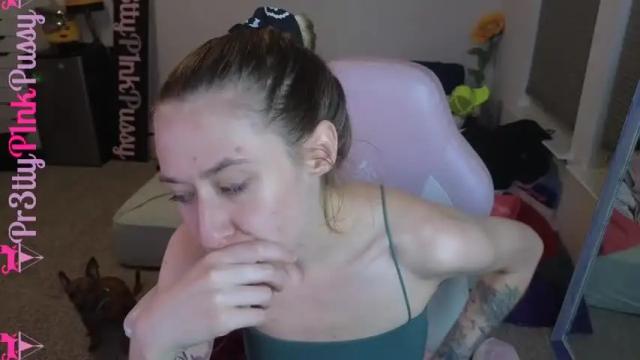 Image 12 of pr3ttyp1nkpussy Stream on Chaturbate on 2 months ago