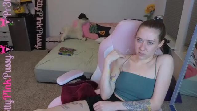 Image 7 of pr3ttyp1nkpussy Stream on Chaturbate on 2 months ago
