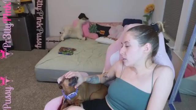 Image 8 of pr3ttyp1nkpussy Stream on Chaturbate on 2 months ago