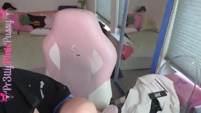Image 10 of pr3ttyp1nkpussy Stream on Chaturbate on 2 months ago