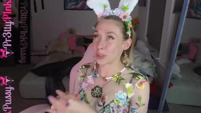 Image 10 of pr3ttyp1nkpussy Stream on Chaturbate on 1 month ago