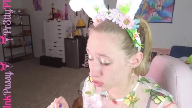 Image 4 of pr3ttyp1nkpussy Stream on Chaturbate on 1 month ago