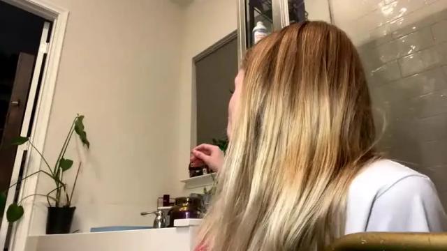 Image 7 of pr3ttyp1nkpussy Stream on Chaturbate on 1 month ago