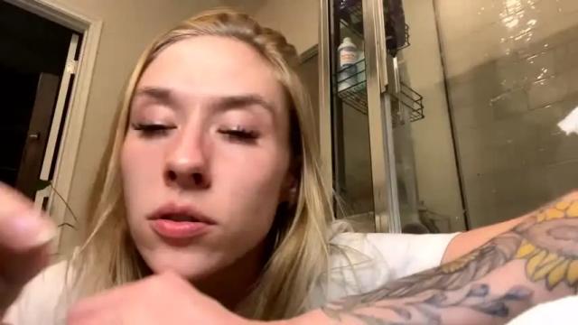Thumbnail 3, pr3ttyp1nkpussy's Stream at Chaturbate, 1 month ago