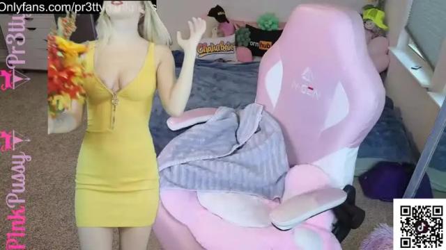 Image 6 of pr3ttyp1nkpussy Stream on Chaturbate on 1 month ago