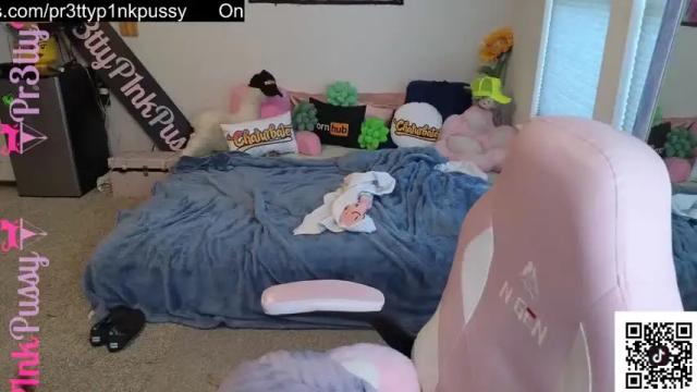 Thumbnail 1, pr3ttyp1nkpussy's Stream at Chaturbate, 18 days ago