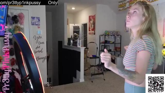Image 7 of pr3ttyp1nkpussy Stream on Chaturbate on 9 days ago