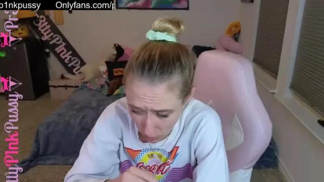 Image 11 of pr3ttyp1nkpussy Stream on Chaturbate on 3 months ago