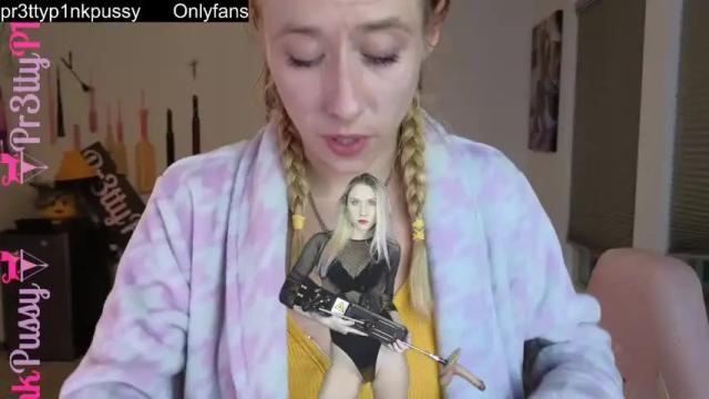 Image 2 of pr3ttyp1nkpussy Stream on Chaturbate on 3 months ago
