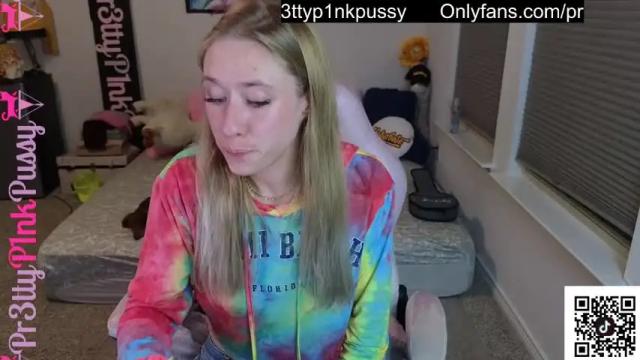 Image 12 of pr3ttyp1nkpussy Stream on Chaturbate on 2 months ago
