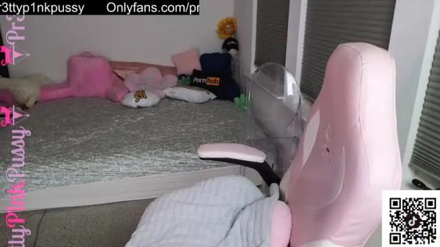 Image 11 of pr3ttyp1nkpussy Stream on Chaturbate on 2 months ago