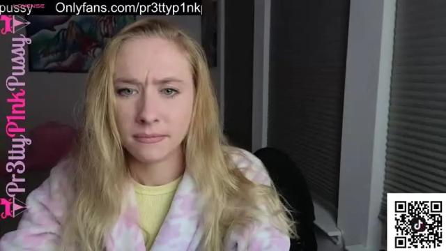 Image 3 of pr3ttyp1nkpussy Stream on Chaturbate on 2 months ago