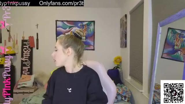 Image 3 of pr3ttyp1nkpussy Stream on Chaturbate on 1 month ago