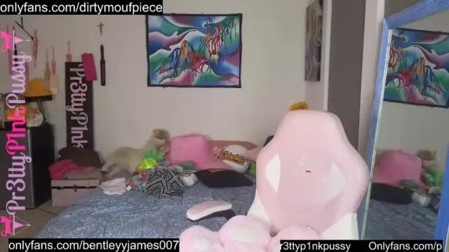 Thumbnail 1, pr3ttyp1nkpussy's Stream at Chaturbate, 1 month ago