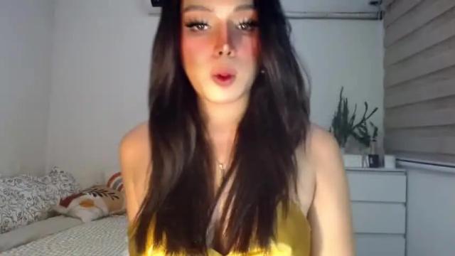 Image 11 of precious_amber69 Stream on Chaturbate on 16 months ago