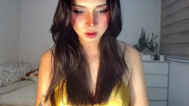 Image 12 of precious_amber69 Stream on Chaturbate on 16 months ago