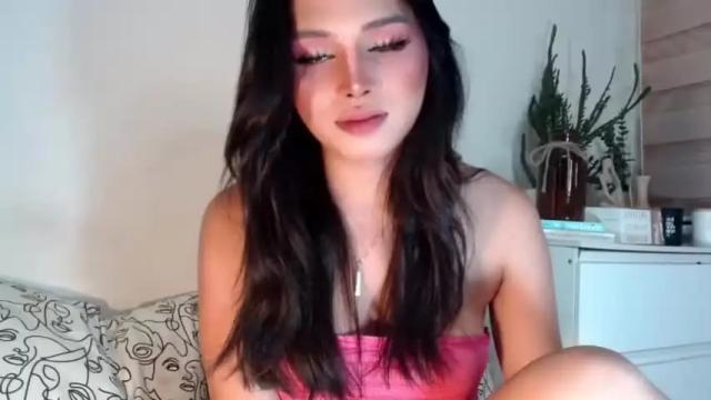 Image 12 of precious_amber69 Stream on Chaturbate on 14 months ago