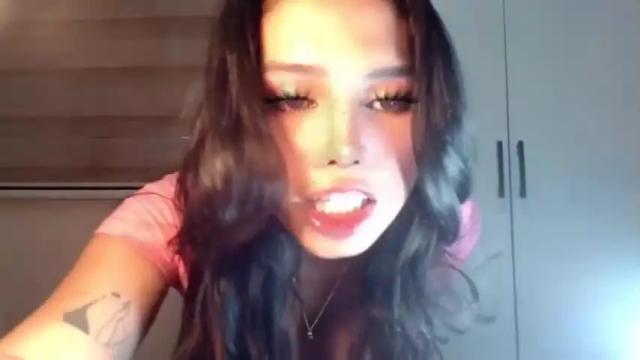 Image 10 of precious_amber69 Stream on Chaturbate on 14 months ago
