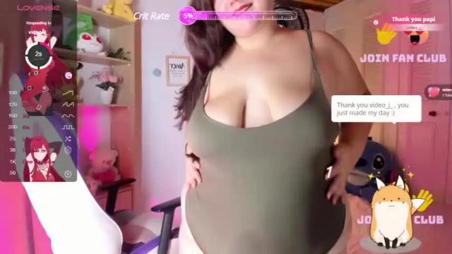 Image 4 of precious_latina Stream on Chaturbate on 16 months ago