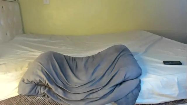 Image 10 of precious_palmah Stream on Chaturbate on 4 months ago