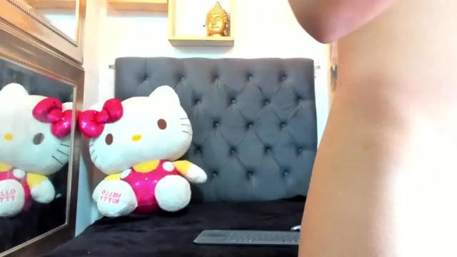 Image 12 of precious_valentine Stream on Chaturbate on 13 months ago