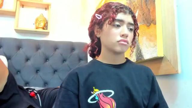 Image 6 of precious_valentine Stream on Chaturbate on 13 months ago