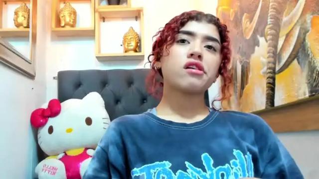 Image 2 of precious_valentine Stream on Chaturbate on 13 months ago
