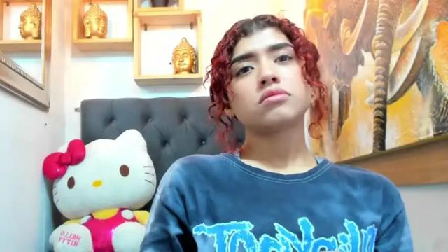 Image 3 of precious_valentine Stream on Chaturbate on 13 months ago