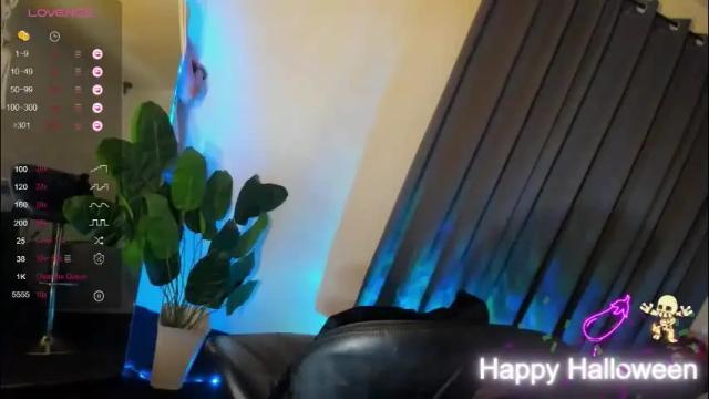 Image 6 of preciousjuliats Stream on Chaturbate on 2 months ago