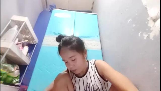 Image 11 of preetydinah Stream on Chaturbate on 17 months ago