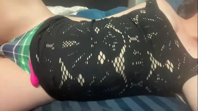 Image 2 of preggypops Stream on Chaturbate on 6 days ago
