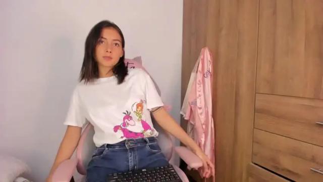 Image 10 of pregnant_girl_13 Stream on Chaturbate on 17 months ago