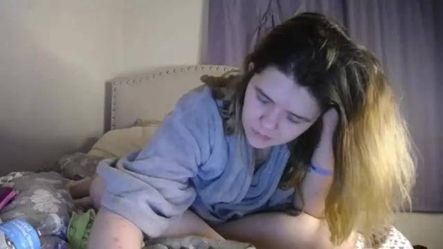 Image 12 of pregnant_jayde Stream on Chaturbate on 21 months ago