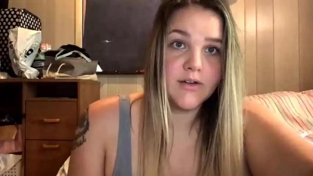 Image 10 of pregnantmomma01 Stream on Chaturbate on 25 months ago