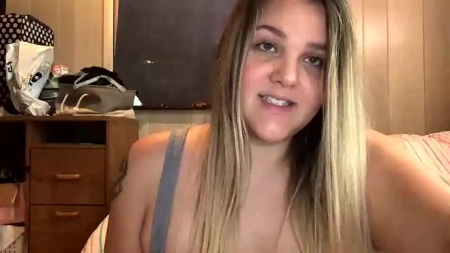 Image 6 of pregnantmomma01 Stream on Chaturbate on 25 months ago