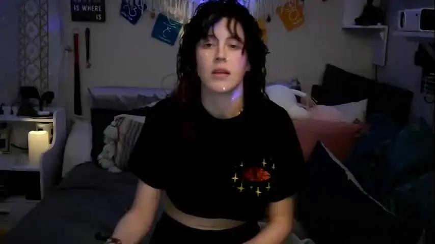 prettibritti Chaturbate