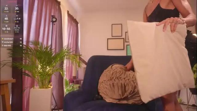Image 12 of pretties_nay Stream on Chaturbate on 2 months ago