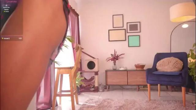 Image 2 of pretties_nay Stream on Chaturbate on 2 months ago