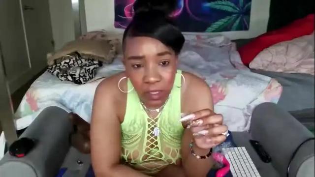 Image 4 of pretty69queen Stream on Chaturbate on 1 month ago