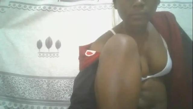 Image 3 of pretty_abella Stream on Chaturbate on 1 month ago
