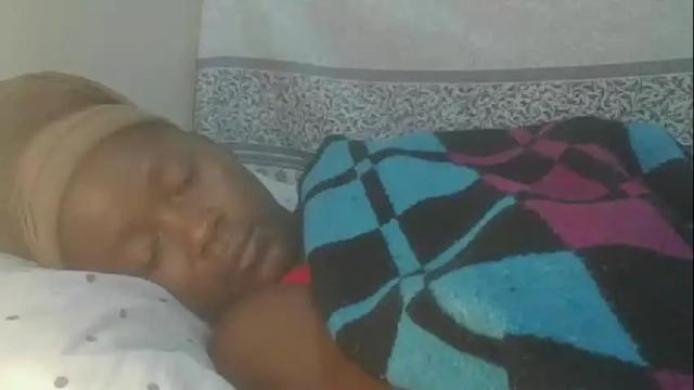 Image 6 of pretty_abella Stream on Chaturbate on 10 days ago