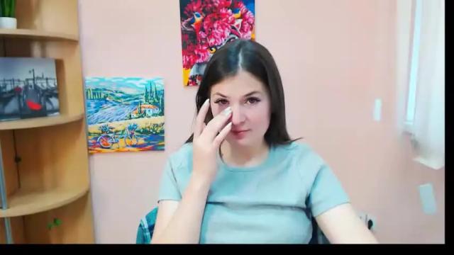 Image 4 of pretty_angell_ Stream on Chaturbate on 21 months ago